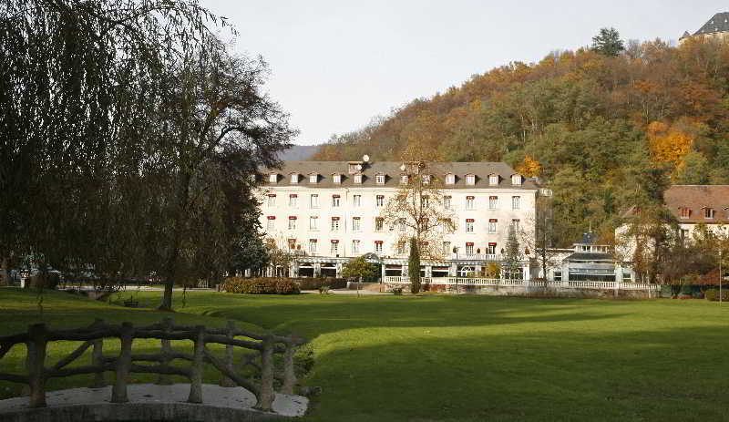 Grand Hotel & Spa Uriage Saint-Martin-dʼUriage 外观 照片